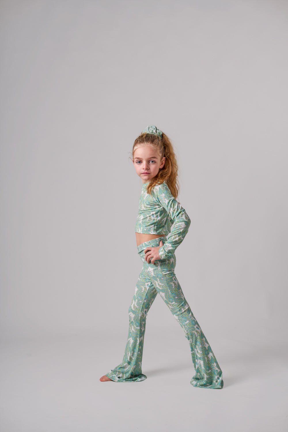 SPORTY FLARE PANTS GREEN