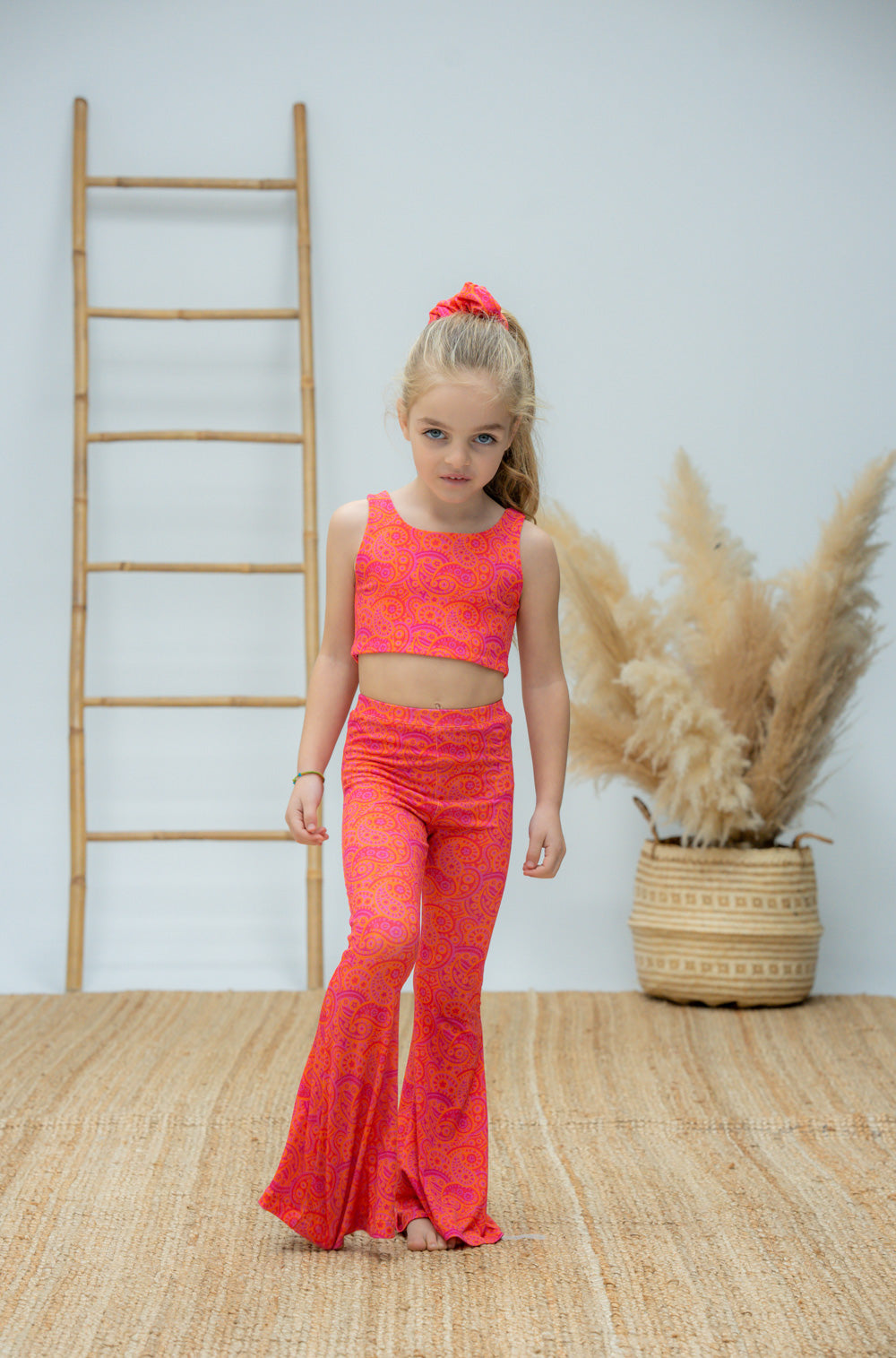 SPORTY FLARE PANTS