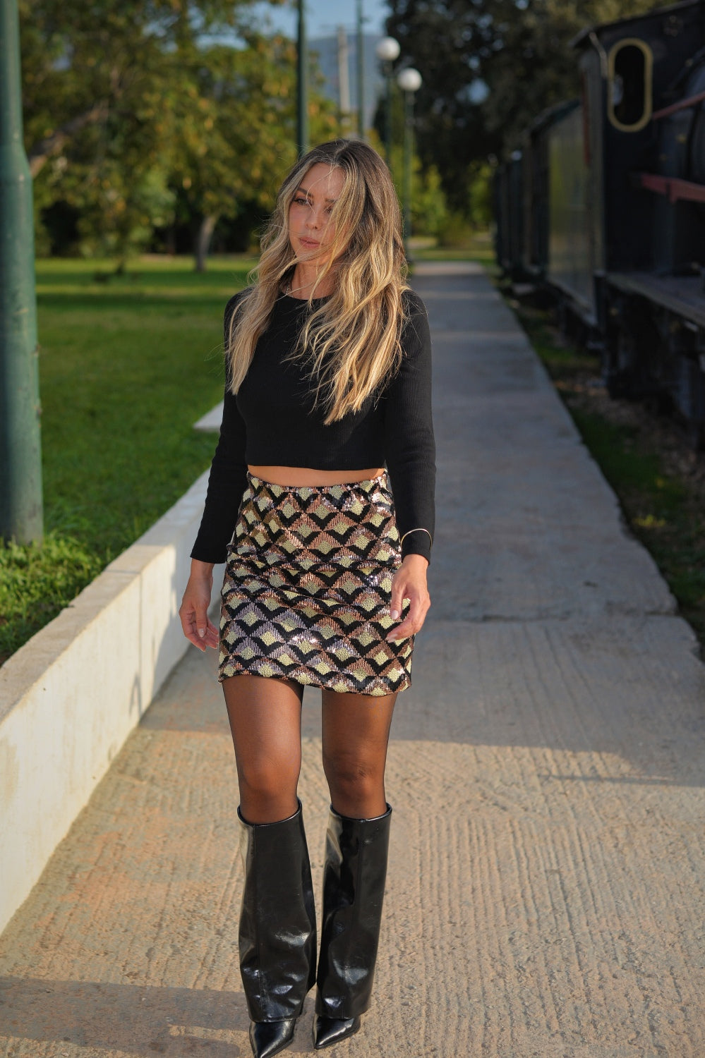 Avalon Mini Skirt Black
