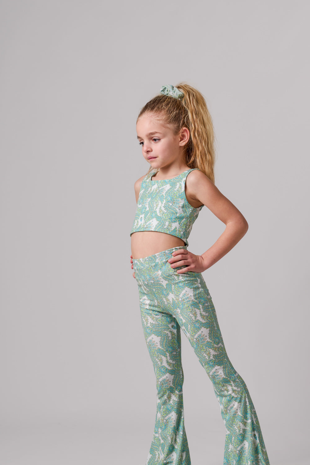 SPORTY CROP TOP GREEN